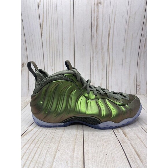 Nike Air Foamposite One Shine Womens Size 8 Dark Stucco Black AA3963 001 Rare
